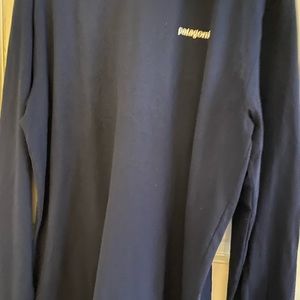 Men’s Patagonia long sleeve navy Tshirt